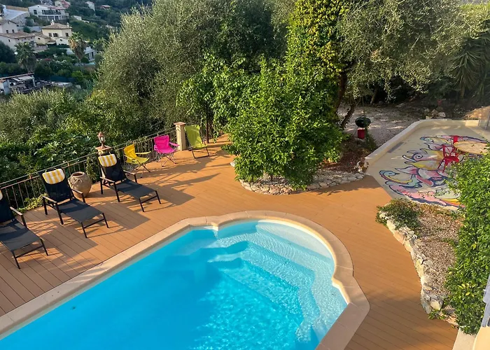 Maison Lefleur - Avec Piscine Sur Les Hauteurs De Nyaraló